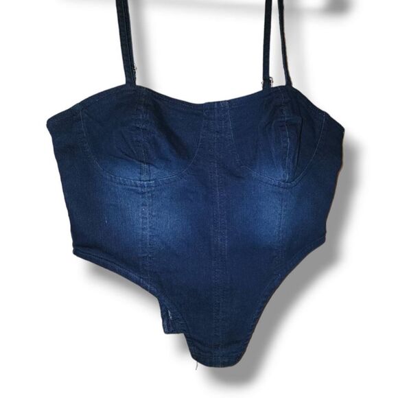 NEW Mass Selfie Women's Blue Zip Up Adjustable Thin Strap Denim Vest Top sz M We - Picture 2 of 7